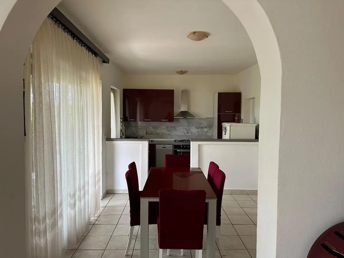Σπίτι διακοπών Beachfront Olive Retreat - Your Escape To Peace Ljubač